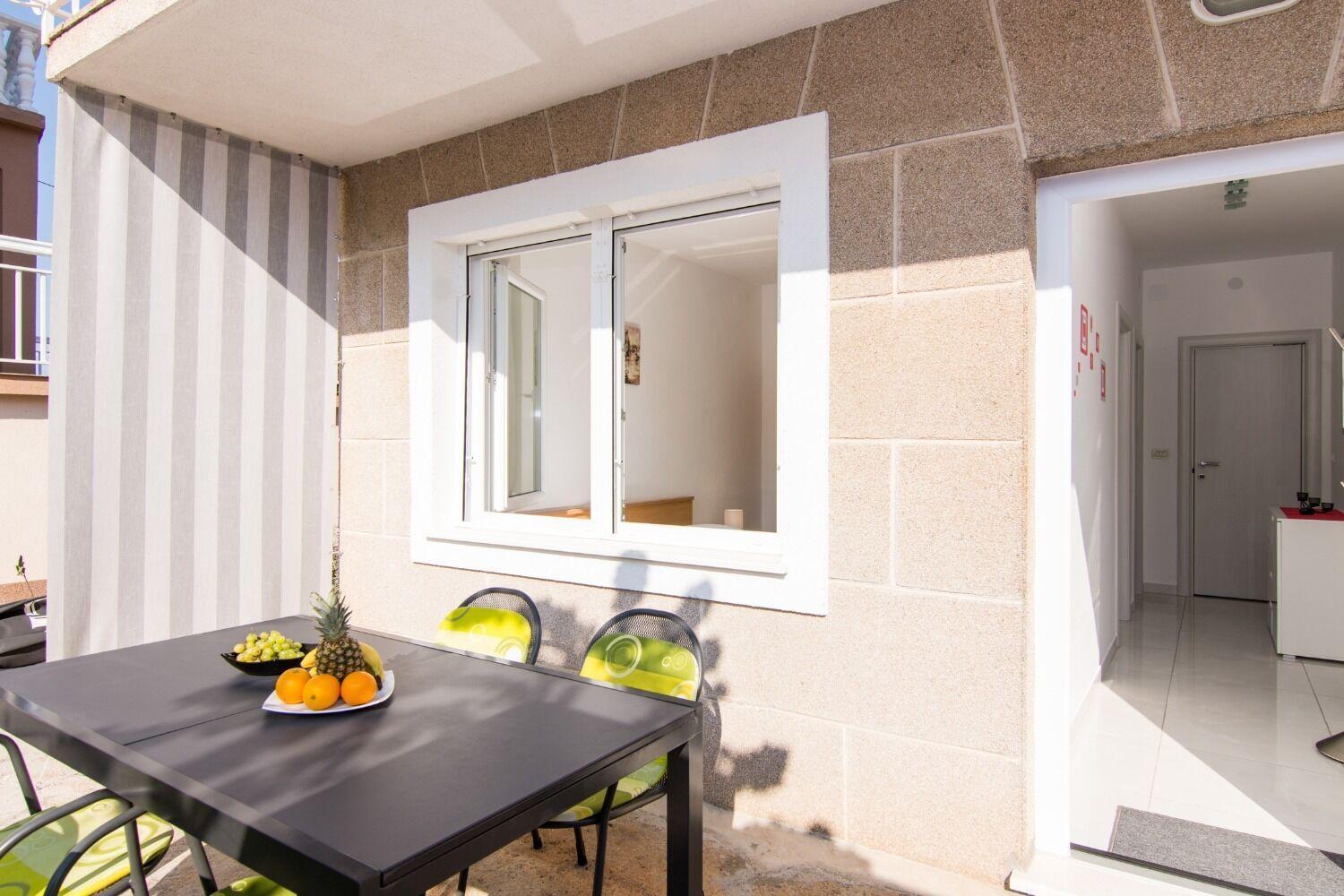 Apartments Ivica - Garden Terrace Slatine Exterior foto